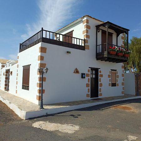 Casa La Molina- A Villa Triquivijate Exterior foto
